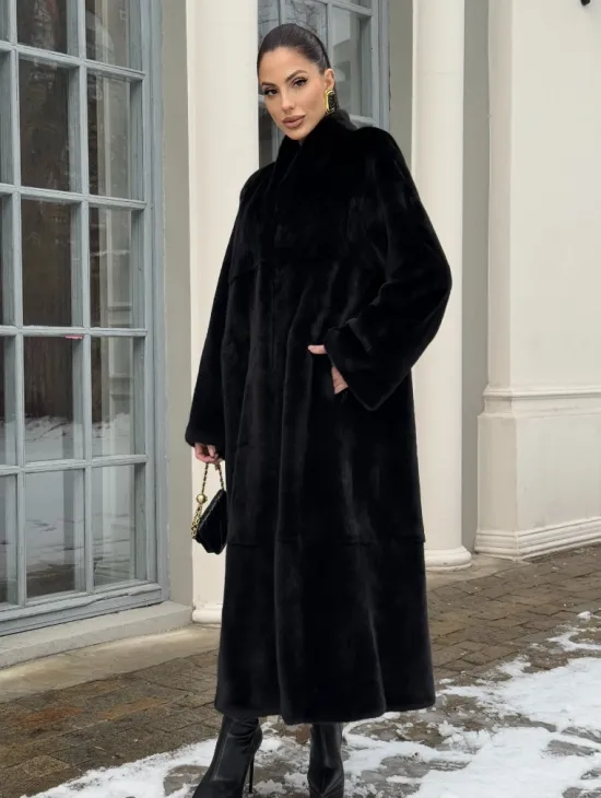 Цельнокроенная норковая шуба из аукционной норки Blackglama - фото 6