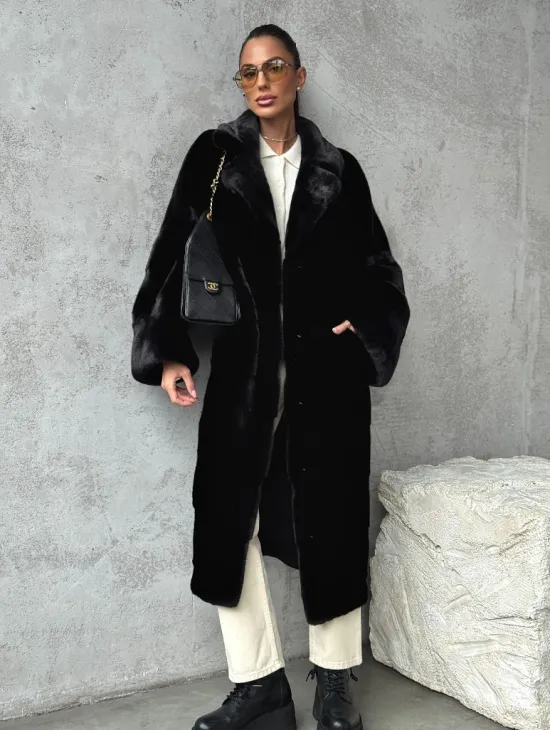 Черная шуба из меха норки SAGA FURS - фото 10