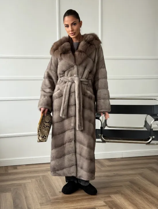 Шуба-кимоно норка в пол с капюшоном куница - фото 10