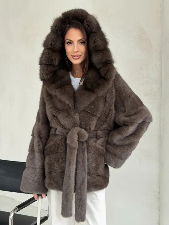 Меховой норковый полушубок с капюшоном куница - фото 7